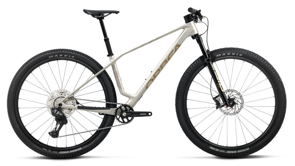 2027 Orbea Alma M20